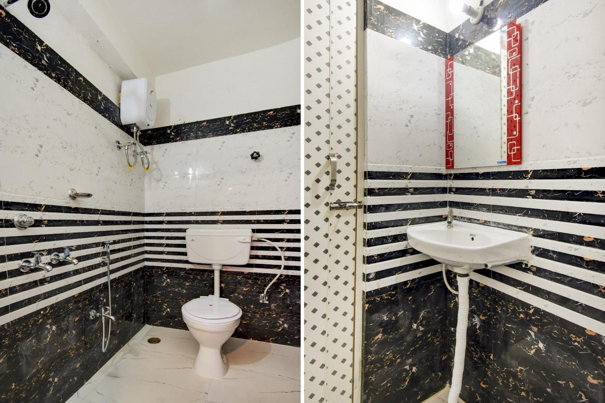 O Royal Regency Near Acropolis Mall 3*